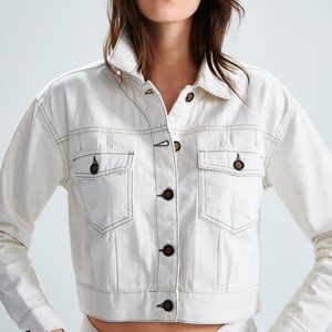 Zara Cropped Jean Jacket Cream Medium